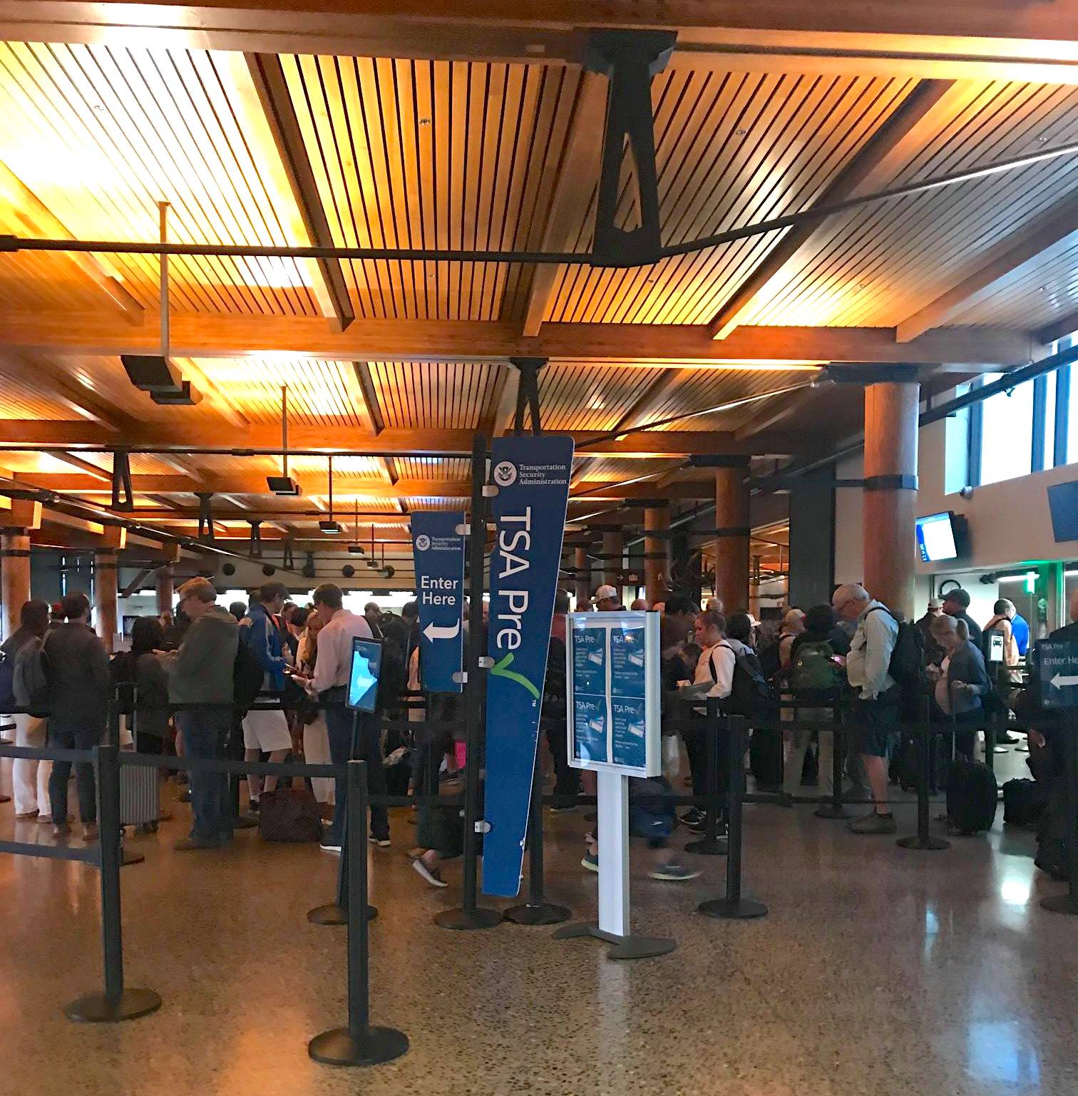 Checkpoint Area Airport begins renovation on checkpoint area - JacksonHolePress